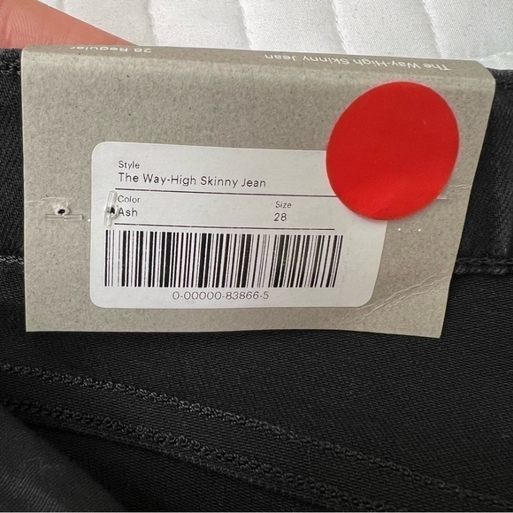 Everlane The Way-High Skinny Jean in Ash Black Size 28 Regular NWT - Picture 12 of 13